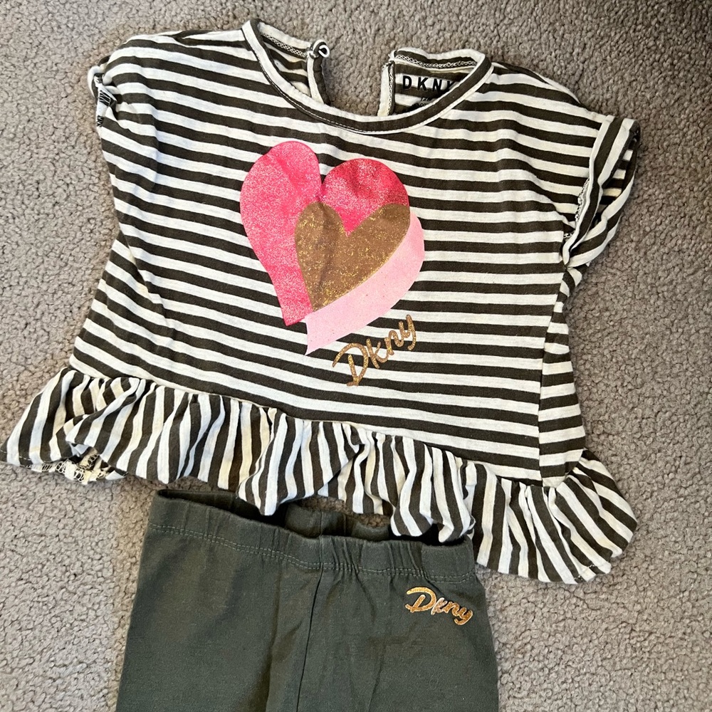 DKNY baby girl set size 12M